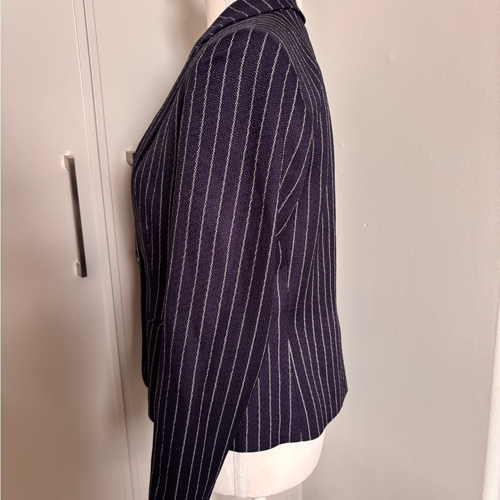 Tahari Blue and White Pinstripe Blazer - Picture 2 of 9